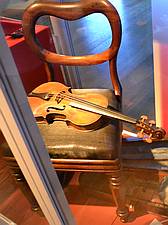 Sidney Paget chair used in Sherlock Holmes illustrations